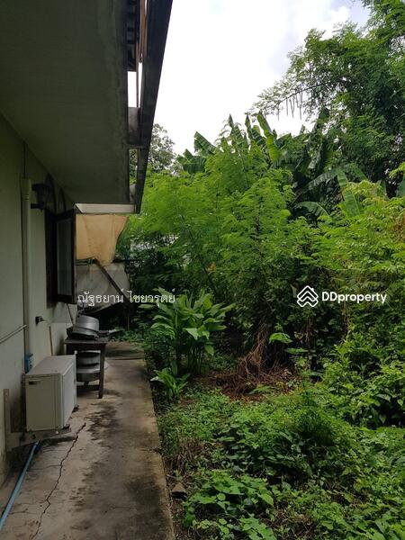 For Sale - ขายที่ดินถนนเจริญราษฎร์ ใก้ลถนนสาทรซึ่งห่างเพียง 250 เมตร เหมาะนำมาพัฒนาเป็นโครงการคอนโดมิเนียม, Bangkok