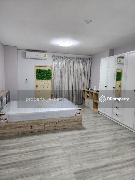 For Sale - Royal Tower III Condominium, Bangkok