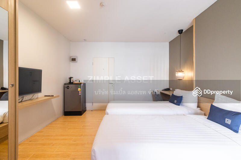 Superior Room Twin Bed 1,100 baht/night
