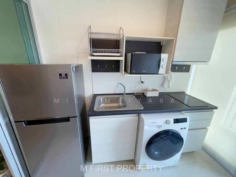 Life Ratchadapisek, Bangkok, 279 Ratchadapisaek Road, Huai Khwang, Bangkok, 1 Bedroom, 32 sqm, Condo For Rent, by Maiyara Juancharoen, 11516381 - DDproperty.com
