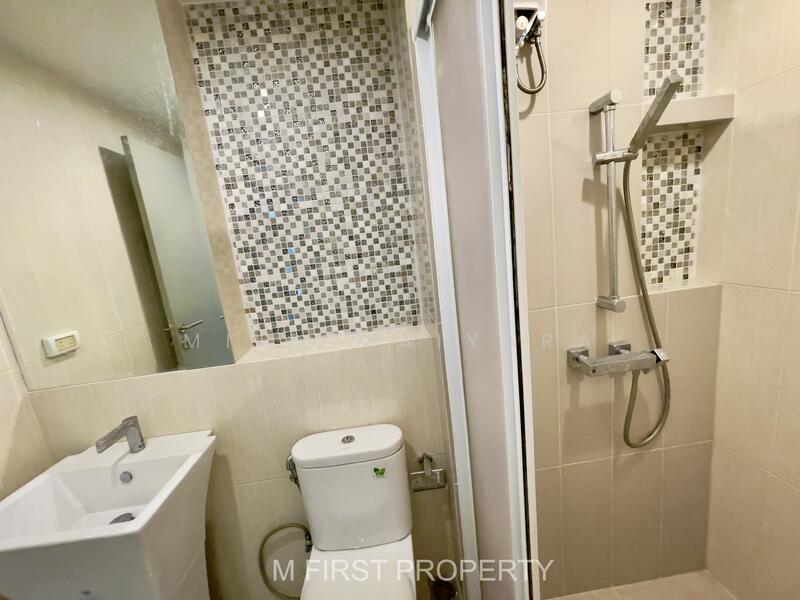 Life Ratchadapisek, Bangkok, 279 Ratchadapisaek Road, Huai Khwang, Bangkok, 1 Bedroom, 32 sqm, Condo For Rent, by Maiyara Juancharoen, 11516381 - DDproperty.com