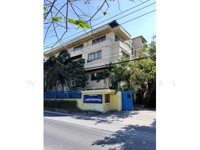 ขาย - ขายโรงงานบางพลี พร้อมตึก4 ชั้น สำนักงาน เพ้นท์เฮาส์ด้านบนตกแต่งพร้อมอยู่, สมุทรปราการ