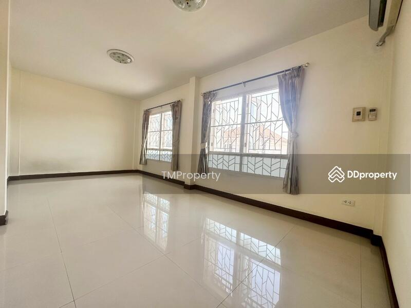For Sale - Sintavee Tha Kham 1, Bangkok