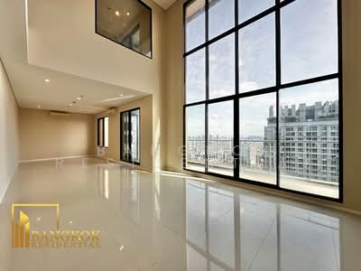 For Rent - Villa Asoke, Bangkok
