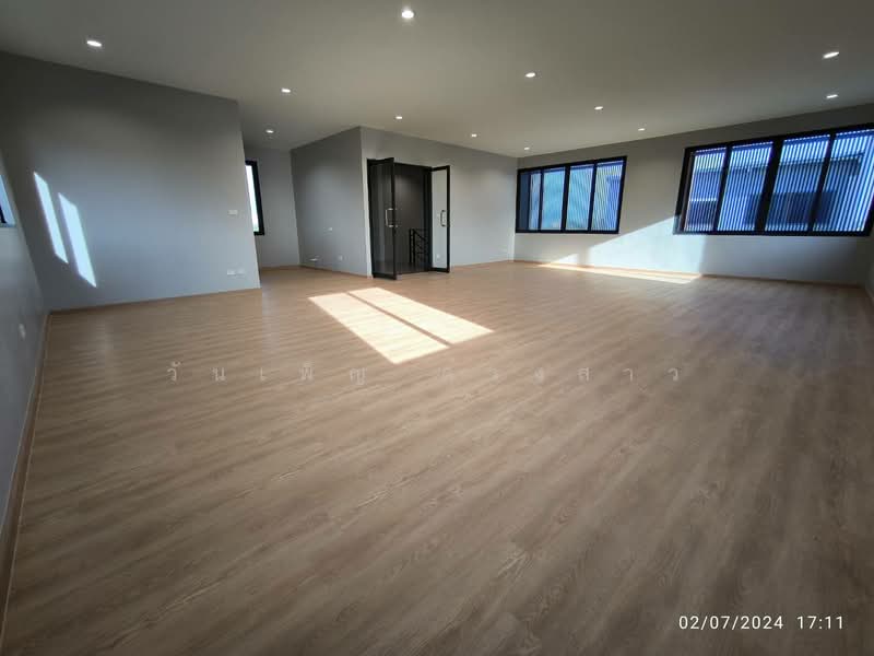 Biggerland Phase 4 : บิ๊กเกอร์แลนด์ เฟส 4, ปทุมธานี, ถนนลำลูกกา คลอง 8, ลำลูกกา, ลำลูกกา, ปทุมธานี, 660 ตร.ม., โกดัง-โรงงาน ให้เช่า, โดย วันเพ็ญ ด้วงสาว, 11519120 - DDproperty.com