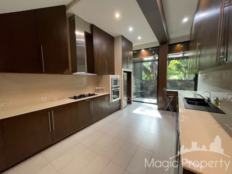Townhouse for Rent in Lotus Point Elegant, Bangkok, Khlong Tan Nua, Watthana, Bangkok, 4 Bedrooms, 450 sqm, Townhouse For Rent, by Magic Property, 11519248 - DDproperty.com