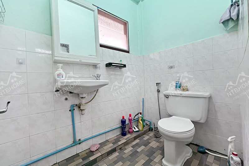 สวัสดิการ กทม. แจ้งวัฒนะ-ปากเกร็ด, Nonthaburi, Bang Talat, Pak Kret, Nonthaburi, 2 Bedrooms, 130 sqm, Townhouse For Sale, by NTBHOME, 11519372 - DDproperty.com