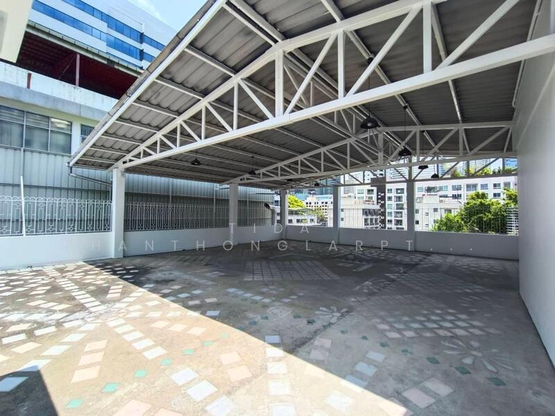 Office Building @ Silom, Bangkok, Silom, Bang Rak, Bangkok, , 1,355 sqm, Office Space For Rent, by Tida phanthonglarptawee, 11520036 - DDproperty.com
