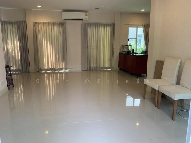 Single house for sale in Bangkok Boulevard Rama 9-Srinakarin, corner unit., Bangkok, กรุงเทพกรีฑา, Saphan Sung, Saphan Sung, Bangkok, 3 Bedrooms, 222 sqm, Single Detached House For Sale, by นัชชา กำลังเหลือ, 11520527 - DDproperty.com
