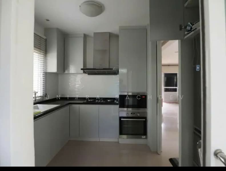 Passorn Prestiege Luxe Pattanakarn, Bangkok, Phatthanakan Road, Suan Luang, Bangkok, 3 Bedrooms, 135 sqm, Single Detached House For Rent, by Sunitra Sachdev, 11521474 - DDproperty.com