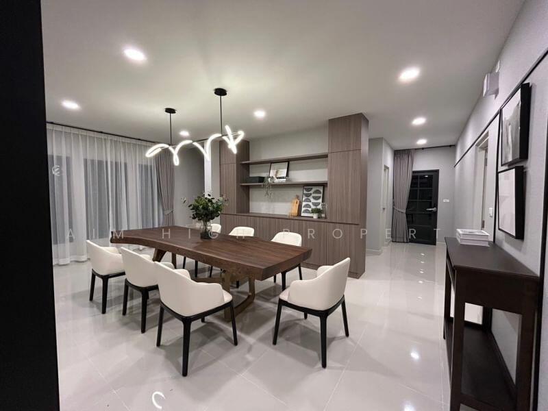 Centro Bangna, Samut Prakan, 111 Soi 3, Bang Kaeo, Bang Plee, Samut Prakan, 3 Bedrooms, 303 sqm, Single Detached House For Rent, by Aim High Property, 11521662 - DDproperty.com