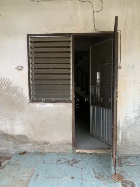 2-storey townhouse, Soi Luean Anusorn Rat Uthit T.Hat Yai, A.Hat Yai, SONGKHLA L4_1_0449_G01, Songkhla, 161 ราษฎร์อุทิศ, Hat-Yai, Hat Yai, Songkhla, 1 Bedroom, 120 sqm, Townhouse For Sale, by วารุณี จำรูญนุรักษ์, 11521979 - DDproperty.com