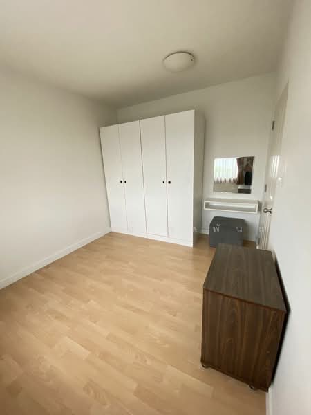 Townplus On Nut, Bangkok, On Nut - Ladkrabang Road, Lat Krabang, Lat Krabang, Bangkok, 3 Bedrooms, 157 sqm, Townhouse For Sale, by ณัฐวิชย์ จุลพันธ์, 11522455 - DDproperty.com