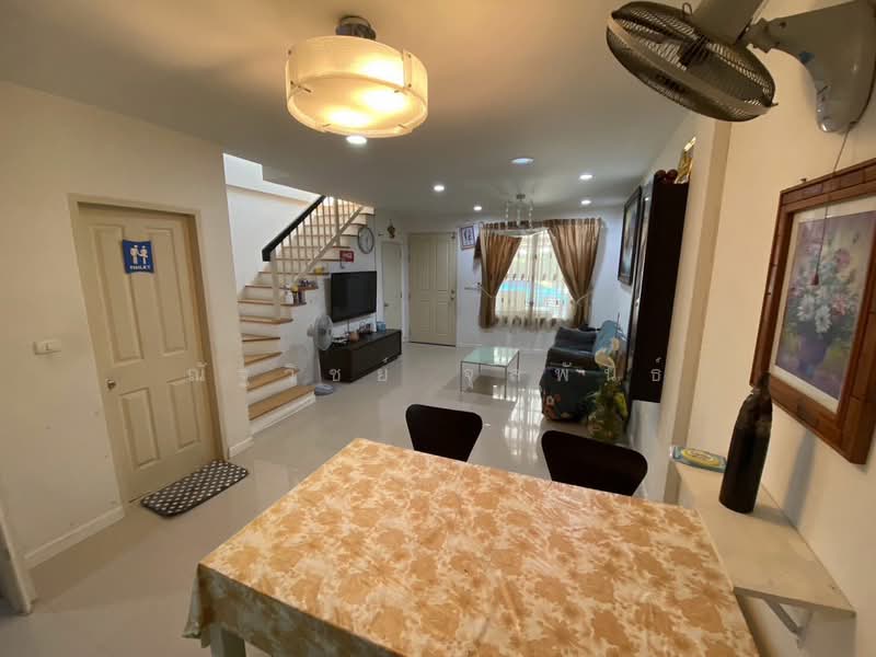 Townplus On Nut, Bangkok, On Nut - Ladkrabang Road, Lat Krabang, Lat Krabang, Bangkok, 3 Bedrooms, 157 sqm, Townhouse For Sale, by ณัฐวิชย์ จุลพันธ์, 11522455 - DDproperty.com
