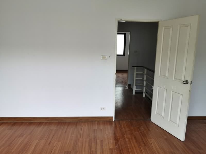 Sale 2-ST Townhouse Mooban A Must Bo Win TMB01_057_G01, Chon Buri (Pattaya), 998/100 หมู่ 3 วัดห้วยปราบ-เทิดพระเกียรติ 2, Bo Win, Si Racha, Chon Buri (Pattaya), 3 Bedrooms, 109 sqm, Townhouse For Sale, by วารุณี จำรูญนุรักษ์, 11522968 - DDproperty.com