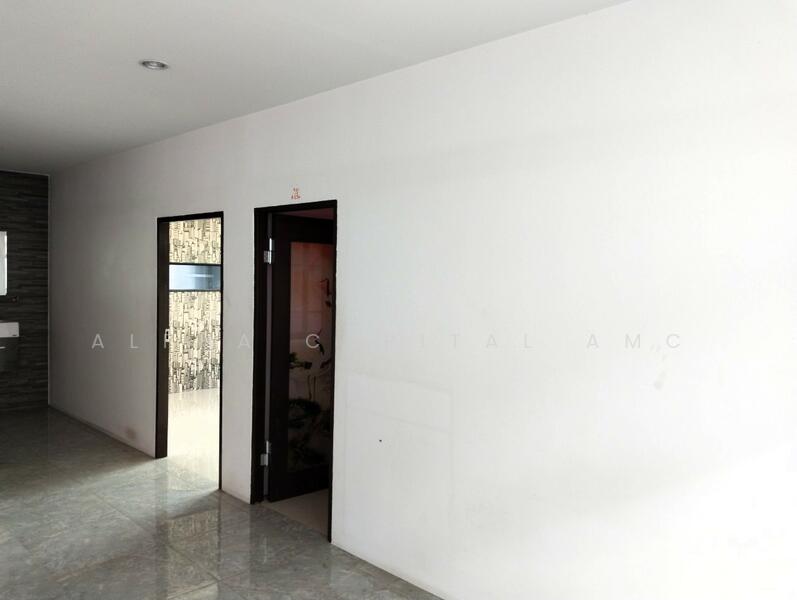 Sale 2-ST Commercial Building Mooban Prueksa Somwang ZF_055_G01, Chon Buri (Pattaya), 29/119 พนัสนิคม-หนองซาก (349), Nong Chak, Ban Bung, Chon Buri (Pattaya), , 277 sqm, Shophouse For Sale, by วารุณี จำรูญนุรักษ์, 11522987 - DDproperty.com