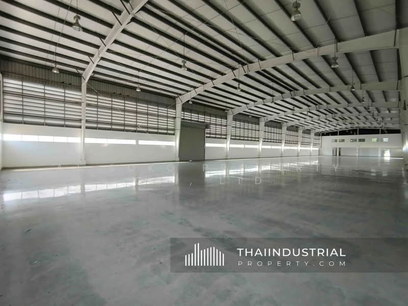 โกดังให้เช่า โรงงานให้เช่า 2125 ตรม ดอนหัวฬ่อ, เมืองชลบุรี, ชลบุรี (หมายเลขประกาศ: AT1722R), ชลบุรี, ดอนหัวฬ่อ, เมืองชลบุรี, ชลบุรี, 2,125 ตร.ม., โกดัง-โรงงาน ให้เช่า, โดย AT SOKO PROPERTY CO., LTD, 11523183 - DDproperty.com