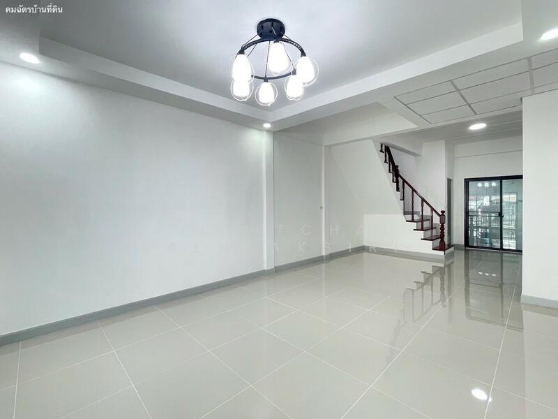 ทาว์นเฮ้าส์ 2 ชั้น เทพกุญชร 37 ต.คลองหนึ่ง อ.คลองหลวง ปทุมธานี, ปทุมธานี, คลองหนึ่ง, คลองหลวง, ปทุมธานี, 72 ตร.ม., ทาวน์เฮ้าส์ ขาย, โดย Pichitchai Kaensaksiri, 11523409 - DDproperty.com