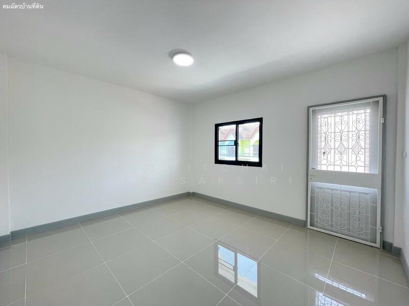 ทาว์นเฮ้าส์ 2 ชั้น เทพกุญชร 37 ต.คลองหนึ่ง อ.คลองหลวง ปทุมธานี, ปทุมธานี, คลองหนึ่ง, คลองหลวง, ปทุมธานี, 72 ตร.ม., ทาวน์เฮ้าส์ ขาย, โดย Pichitchai Kaensaksiri, 11523409 - DDproperty.com