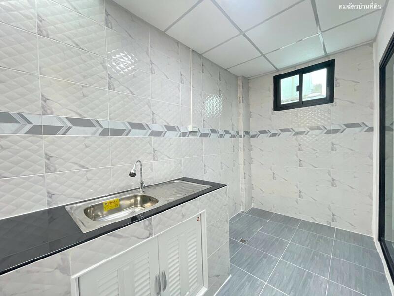 ทาว์นเฮ้าส์ 2 ชั้น เทพกุญชร 37 ต.คลองหนึ่ง อ.คลองหลวง ปทุมธานี, ปทุมธานี, คลองหนึ่ง, คลองหลวง, ปทุมธานี, 72 ตร.ม., ทาวน์เฮ้าส์ ขาย, โดย Pichitchai Kaensaksiri, 11523409 - DDproperty.com