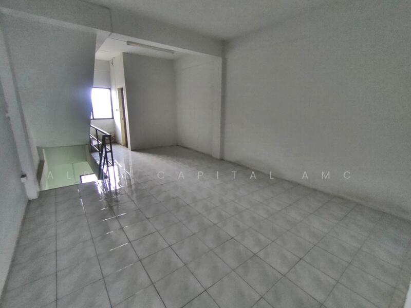 ขาย - ขายอาคารพาณิชย์ 2 ชั้น L4_2_0522_G01, เชียงราย