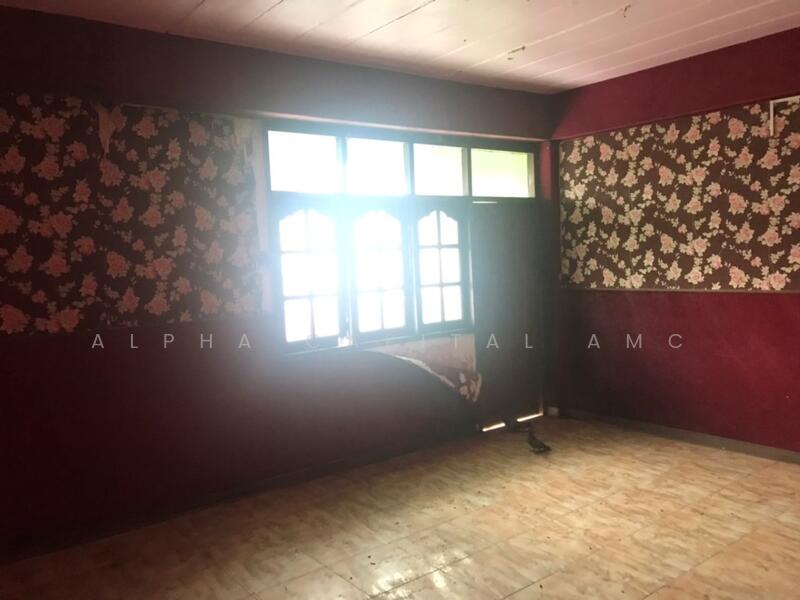 Sale 2-ST Commercial Building L4_1_0255_G01, Uthai Thani, 54/30-31 อุทัยธานี-หนองฉาง (333), Tha Po, Nong Khayang, Uthai Thani, , 455 sqm, Shophouse For Sale, by วารุณี จำรูญนุรักษ์, 11524803 - DDproperty.com