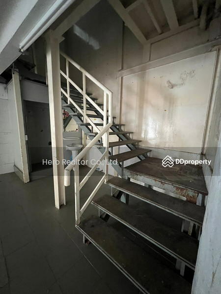 ให้เช่า - Bangkok Shophouse Sukhumvit BTS Phra Khanong BRE22548, กรุงเทพ