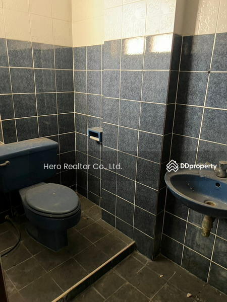 ให้เช่า - Bangkok Shophouse Sukhumvit BTS Phra Khanong BRE22548, กรุงเทพ