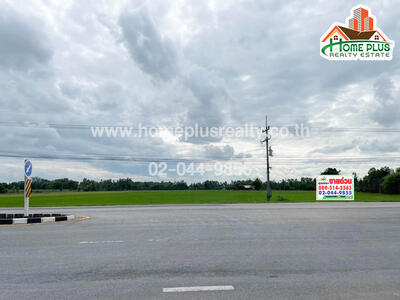 ขาย - ที่ดินติดถนนหมายเลข11 ตรงข้ามศูนย์เด็กเล็กวัดตายม พิษณุโลก เนื้อที่ 41 ไร่ 3 งาน 28 ตารางวา, พิษณุโลก