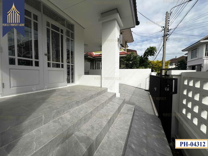 Vararom Prachauthit 98, Bangkok, Soi Pracha Uthit 98, Pracha Uthit Road, Thung Khru, Thung Khru, Bangkok, 4 Bedrooms, 150 sqm, Single Detached House For Sale, by ปภัชญา ธนัตถ์ภรณ์, 11525970 - DDproperty.com