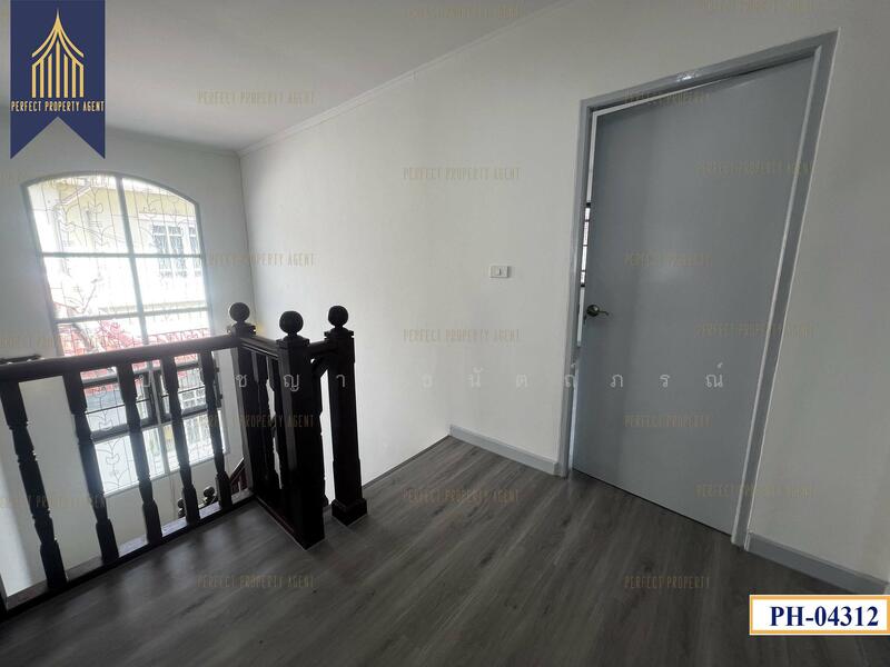 Vararom Prachauthit 98, Bangkok, Soi Pracha Uthit 98, Pracha Uthit Road, Thung Khru, Thung Khru, Bangkok, 4 Bedrooms, 150 sqm, Single Detached House For Sale, by ปภัชญา ธนัตถ์ภรณ์, 11525970 - DDproperty.com