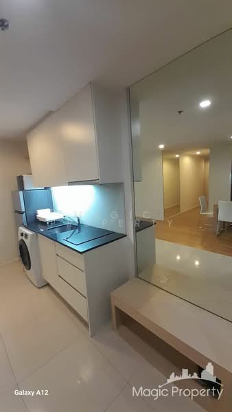 15 Sukhumvit Residences, Bangkok, Soi Sukhumvit 15, Khlongtoei Nua, Watthana, Bangkok, 3 Bedrooms, 137 sqm, Condo For Rent, by Magic Property, 11527327 - DDproperty.com