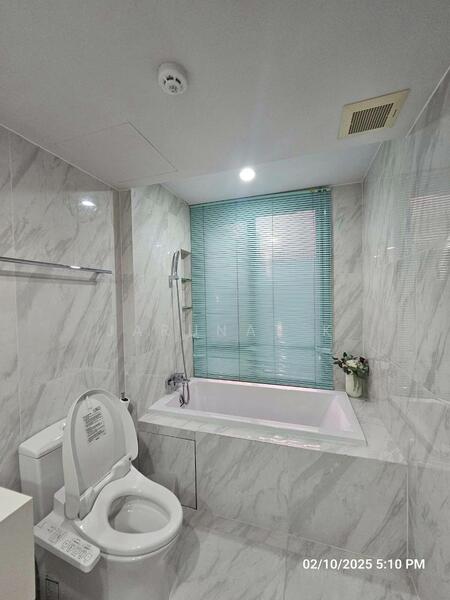 ให้เช่า - IDEO Mobi Sukhumvit 40 : ไอดีโอ โมบิ สุขุมวิท 40, กรุงเทพ