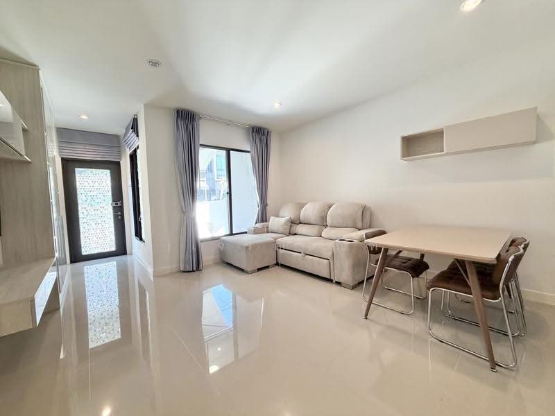 Pleno Sukhumvit-Bangna : ทาวน์โฮม พลีโน่ สุขุมวิท-บางนา, สมุทรปราการ, ถนนบัวนครินทร์, บางแก้ว, บางพลี, สมุทรปราการ, 107 ตร.ม., ทาวน์เฮ้าส์ ให้เช่า, โดย จิรกิตติ์ (คิม)เจริญบัณฑิตสกุล, 11528808 - DDproperty.com