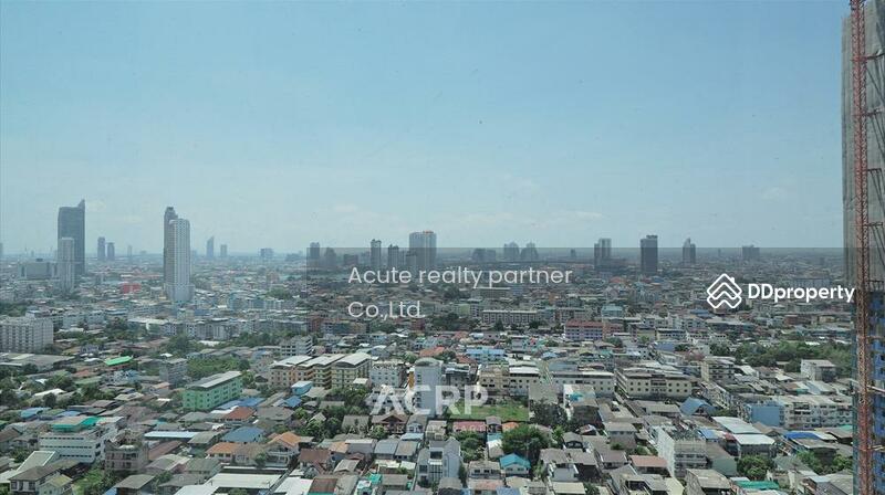 For Sale - The Room BTS Wongwianyai, Bangkok