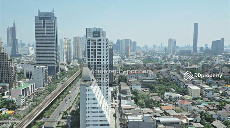 For Sale - The Room BTS Wongwianyai, Bangkok