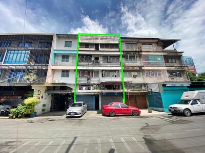 ขาย - ขายตึกแถว หอพัก ตลาดสุชาติ ซอยรังสิต-ปทุมธานี 29 ขนาด 2 คูหา ทำเลดี ใกล้ ฟิวเจอร์พาร์ครังสิต, ปทุมธานี