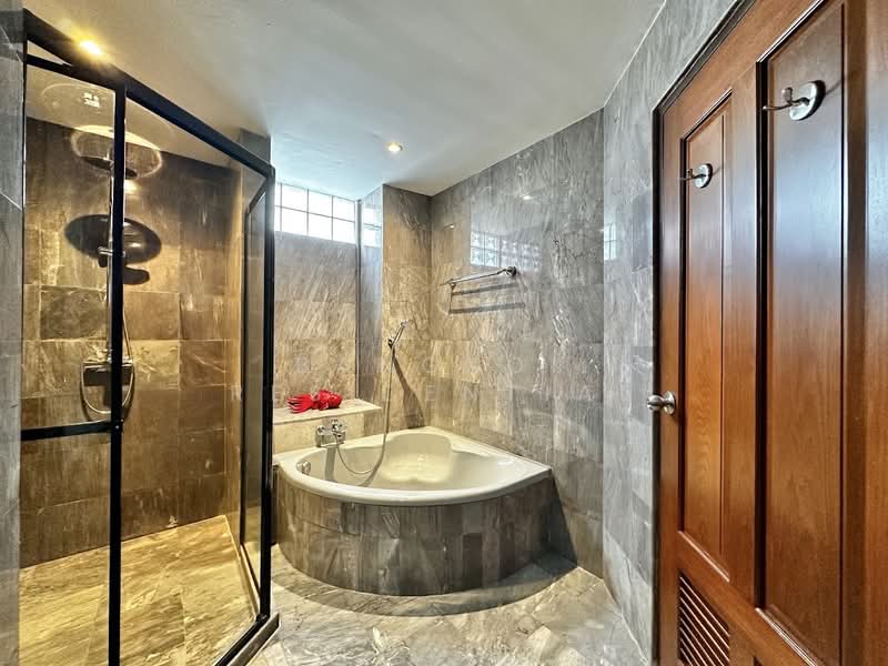 Raintree Village Apartment, Bangkok, 21 Soi Sukhumvit 41, Khlong Tan Nua, Watthana, Bangkok, 3 Bedrooms, 320 sqm, Condo For Rent, by Bangkok Residential, 11529166 - DDproperty.com