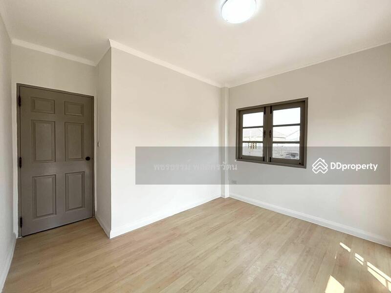 For Rent - Krisada City Lake and Park Village, Samut Prakan