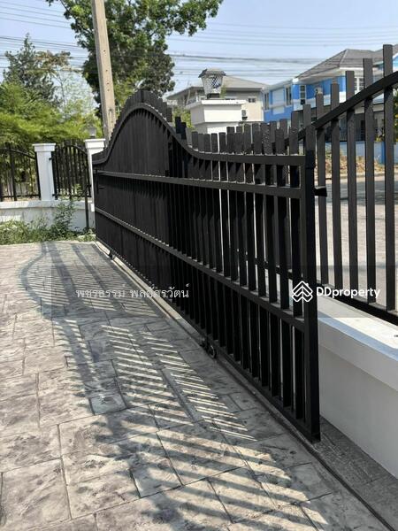 For Rent - Krisada City Lake and Park Village, Samut Prakan
