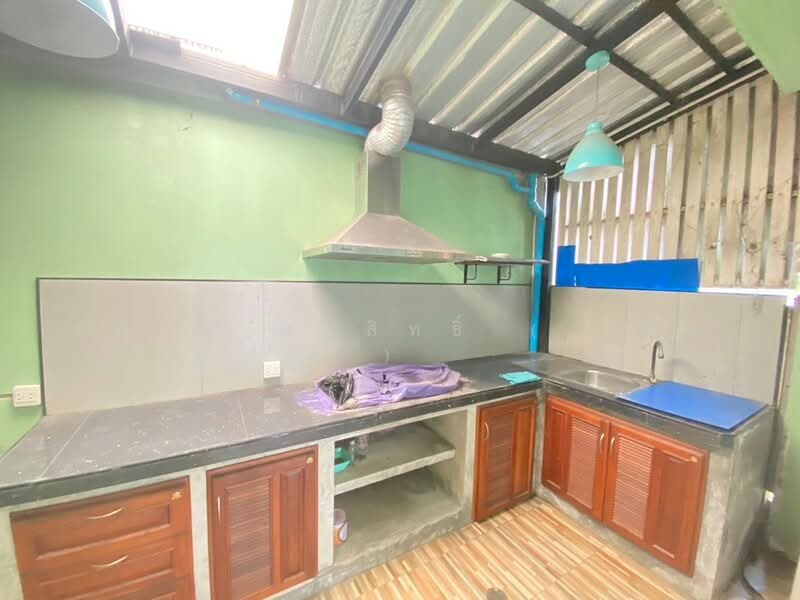 Indy Rangsit-Klong 3, Pathum Thani, Khlong Song, Khlong Luang, Pathum Thani, 2 Bedrooms, 89 sqm, Townhouse For Sale, by Estate corner Agency, 11530243 - DDproperty.com