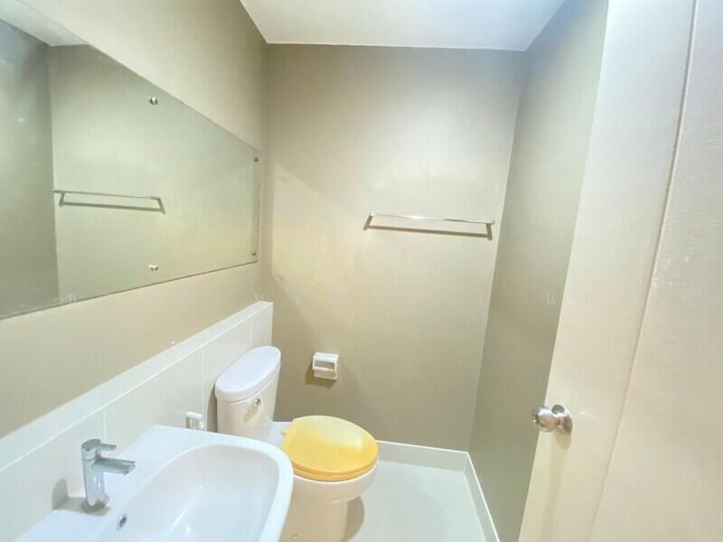 Indy Rangsit-Klong 3, Pathum Thani, Khlong Song, Khlong Luang, Pathum Thani, 2 Bedrooms, 89 sqm, Townhouse For Sale, by Estate corner Agency, 11530243 - DDproperty.com