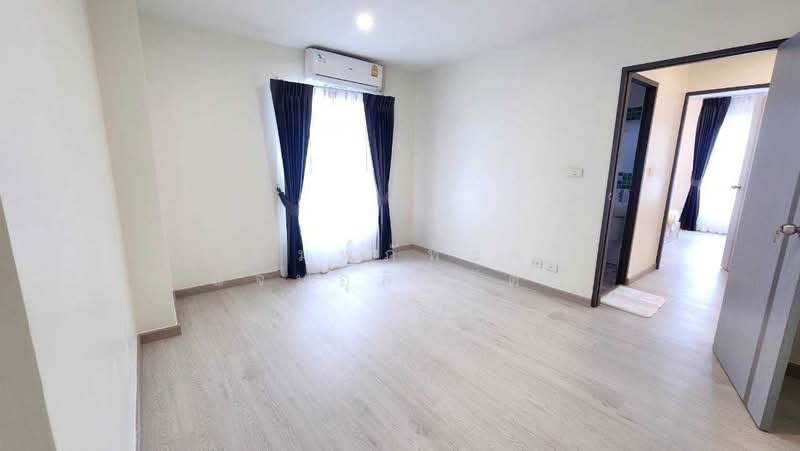 Regent Home 4, Bangkok, 56-58 Soi Phueng Mi 1, Bang Chak, Phra Khanong, Bangkok, 2 Bedrooms, 62 sqm, Condo For Rent, by พิมพ์ภัทรา แจ่มอุลิตรัตน, 11530263 - DDproperty.com