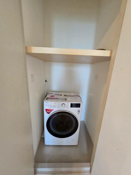 Life Asoke, Bangkok, Asoke-Dindang Road, Bang Kapi, Huai Khwang, Bangkok, 2 Bedrooms, 55 sqm, Condo For Rent, by Ulaiwan Boonsiri, 11530472 - DDproperty.com