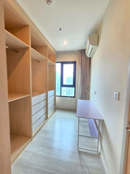 Life Asoke, Bangkok, Asoke-Dindang Road, Bang Kapi, Huai Khwang, Bangkok, 2 Bedrooms, 55 sqm, Condo For Rent, by Ulaiwan Boonsiri, 11530472 - DDproperty.com