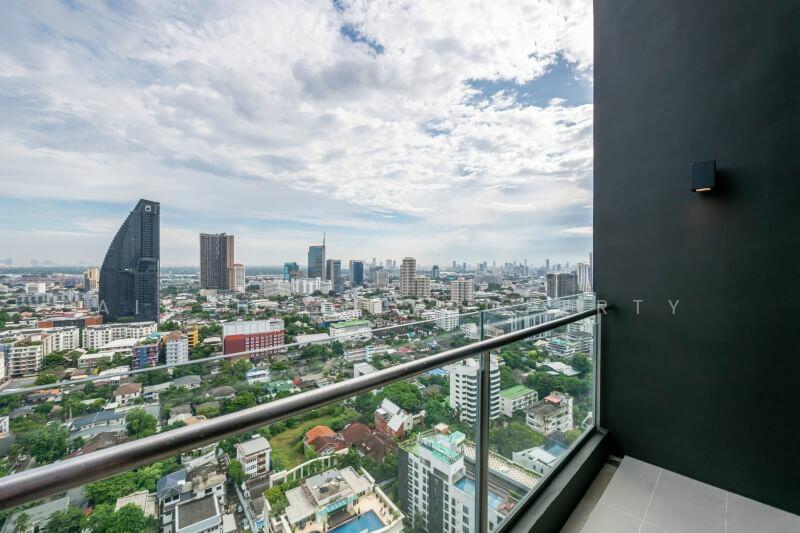 BEATNIQ Sukhumvit 32, Bangkok, Soi Sukhumvit 32, Sukhumvit Road, Khong Tan, Khlong Toei, Bangkok, 2 Bedrooms, 103 sqm, Condo For Rent, by LINE @firststep, 11530704 - DDproperty.com