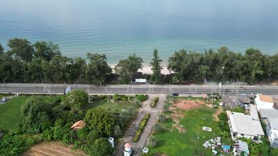 ขาย - ขายที่ดิน 35 ไร่ หาดแม่รำพึง ถนนเลียบหาด 1001 ต.ตะพง อ.เมือง จ.ระยอง, ระยอง