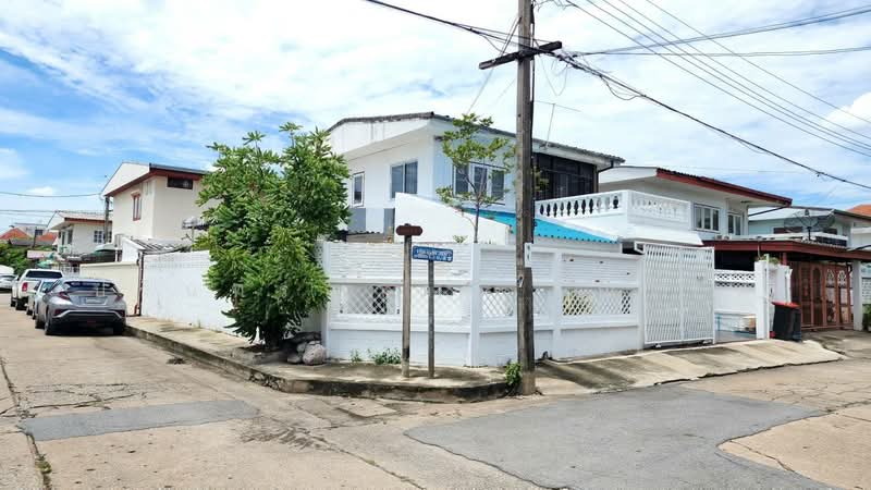 Moobaan Sena Niwet Project 1 : หมู่บ้านเสนานิเวศน์โครงการ 1, กรุงเทพ, ถนนเสนานิคม 1, จรเข้บัว, ลาดพร้าว, กรุงเทพ, 200 ตร.ม., บ้านเดี่ยว ให้เช่า, โดย ปรินทร์ญาดา ชิณโชติ, 11531566 - DDproperty.com