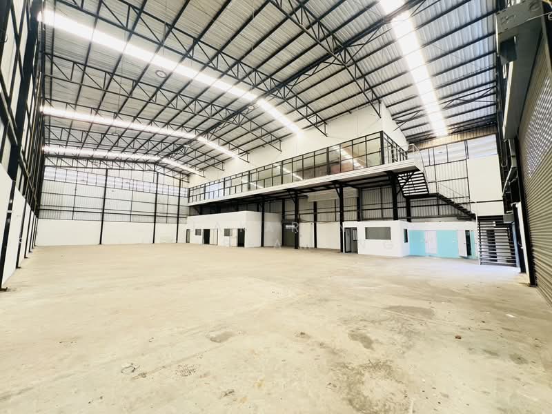 ให้เช่าโกดัง รามอินทรา บางเขน กรุงเทพ 1300 ตรม #ใกล้รถไฟฟ้าสายสีชมพู, กรุงเทพ, ท่าแร้ง, บางเขน, กรุงเทพ, 1,300 ตร.ม., โกดัง-โรงงาน ให้เช่า, โดย Jakarin Houpramong, 11532007 - DDproperty.com