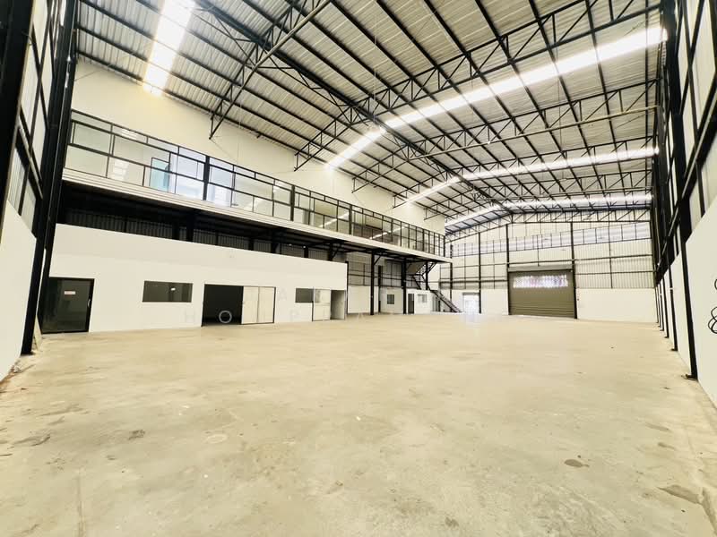 ให้เช่าโกดัง รามอินทรา บางเขน กรุงเทพ 1300 ตรม #ใกล้รถไฟฟ้าสายสีชมพู, กรุงเทพ, ท่าแร้ง, บางเขน, กรุงเทพ, 1,300 ตร.ม., โกดัง-โรงงาน ให้เช่า, โดย Jakarin Houpramong, 11532007 - DDproperty.com